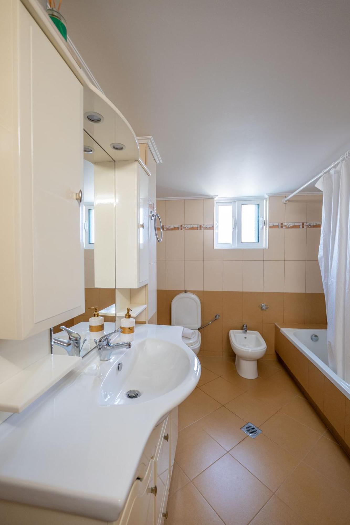 Philoxenia Apartments Saranda Экстерьер фото